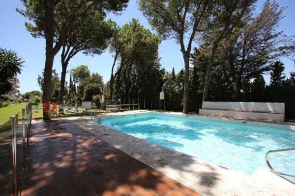 Impresionante Loft En Puerto Banus A Pie De Playa Lejlighed Marbella Eksteriør billede